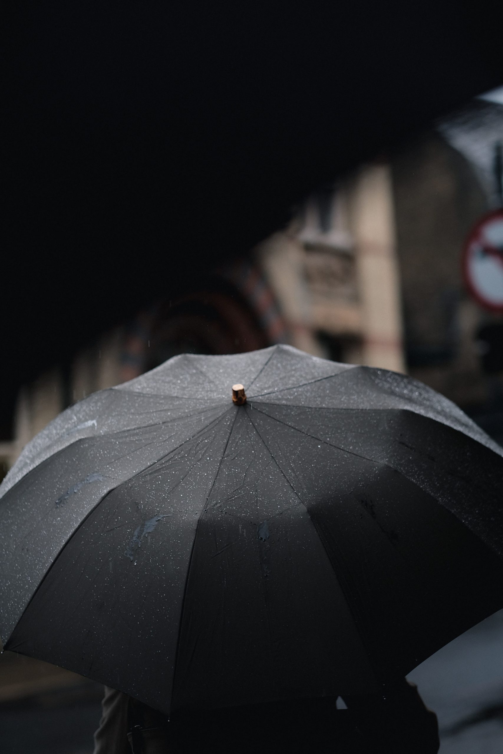 a black umbrella